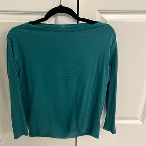 Lululemon Back In Action long sleeve top